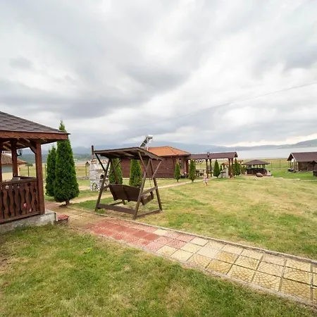 Къщи За Гости ゲストハウス *