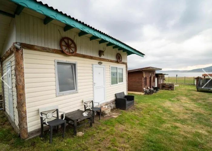 Къщи За Гости * バタク