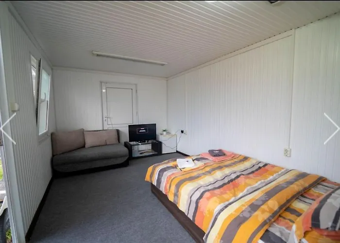 ゲストハウス Къщи За Гости バタク