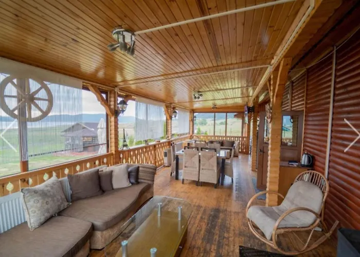 Къщи За Гости バタク