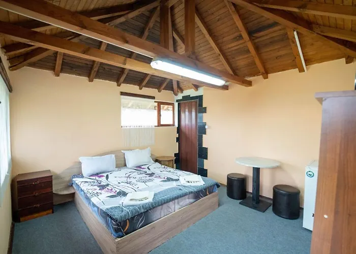 ゲストハウス Къщи За Гости